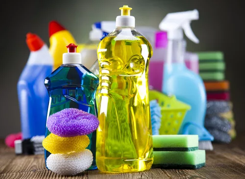 Which Cleaning Products Do Professionals Use? Discover Their Secrets.